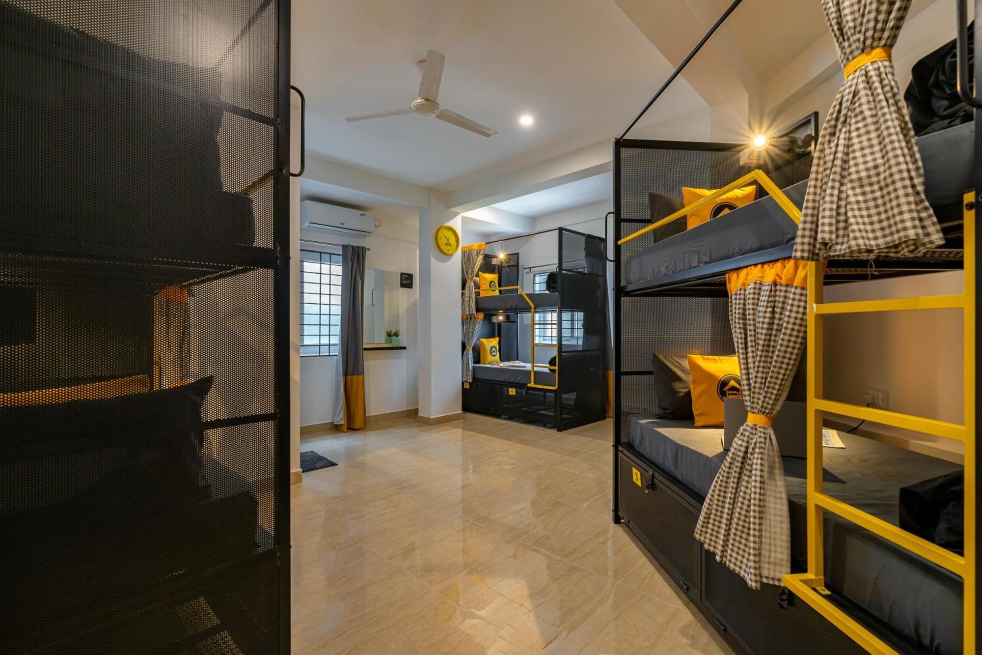 The Hosteller Bangalore, Koramangala Extérieur photo